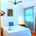 Elephant GuestHouse Beira Mar - Suítes com Café da Manhã